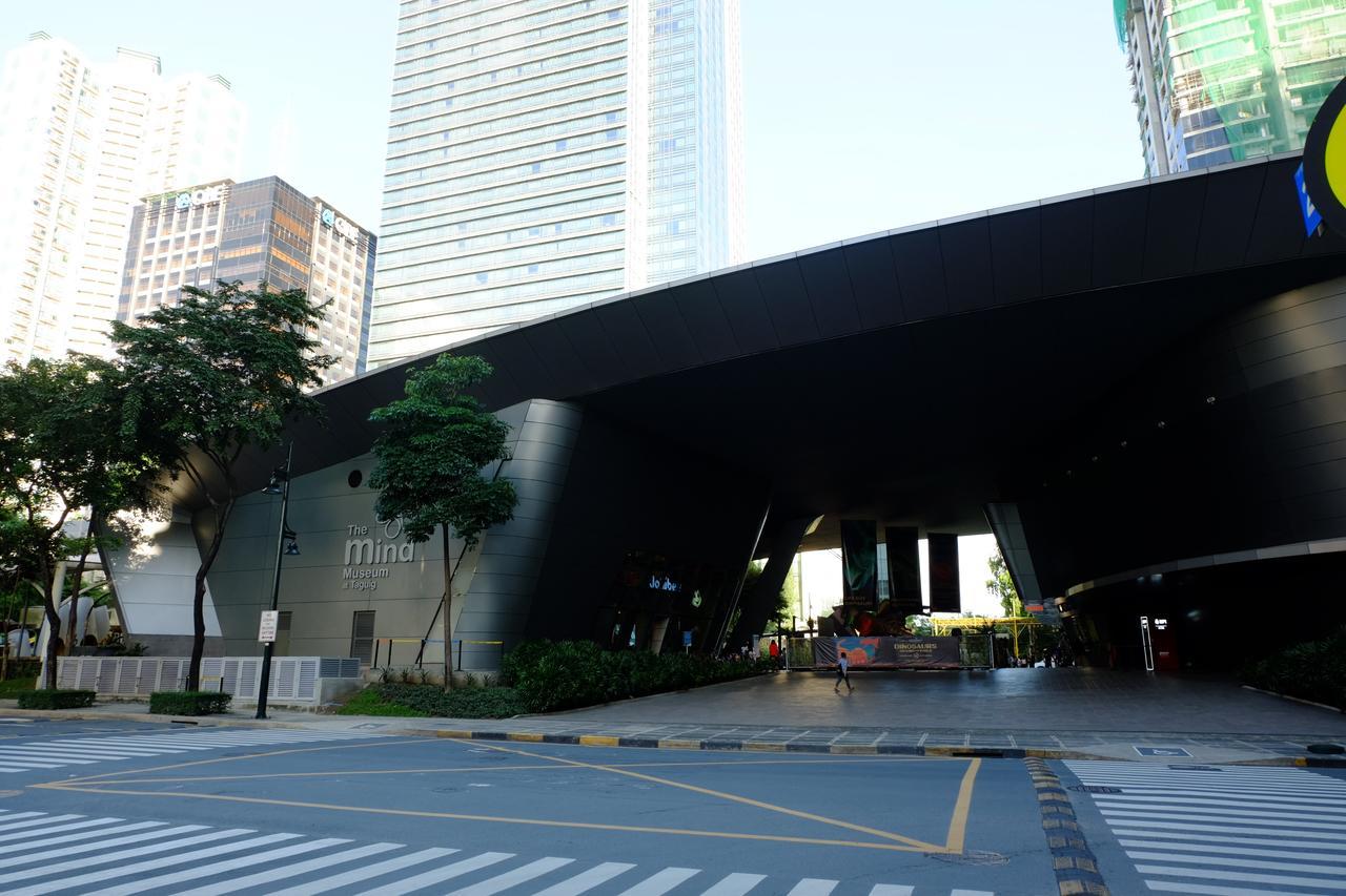 Bellagio Towers By Stays Ph Makati City Екстер'єр фото